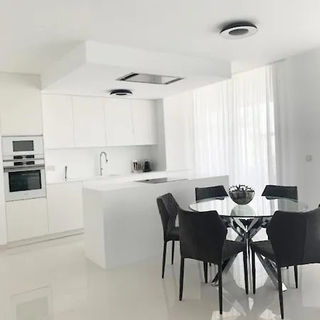 Apartment Luxury Duplex Next To The Beach In Marbella *
